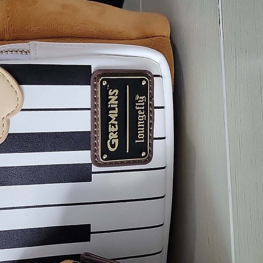 Gremlins Backpack And Matching Wallet - Picture 16 of 16